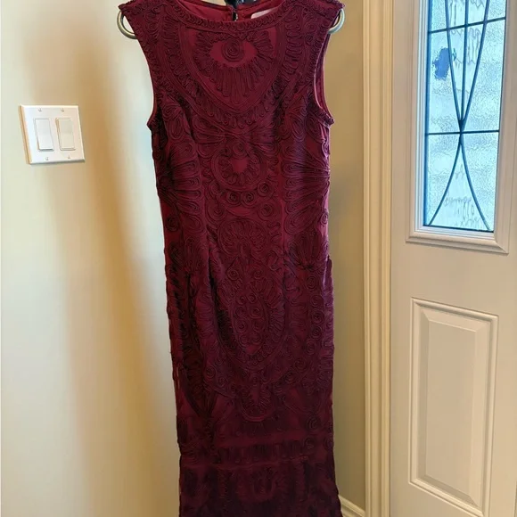 JS Collections Burgundy Maxi Dress - Picture 2 of 9